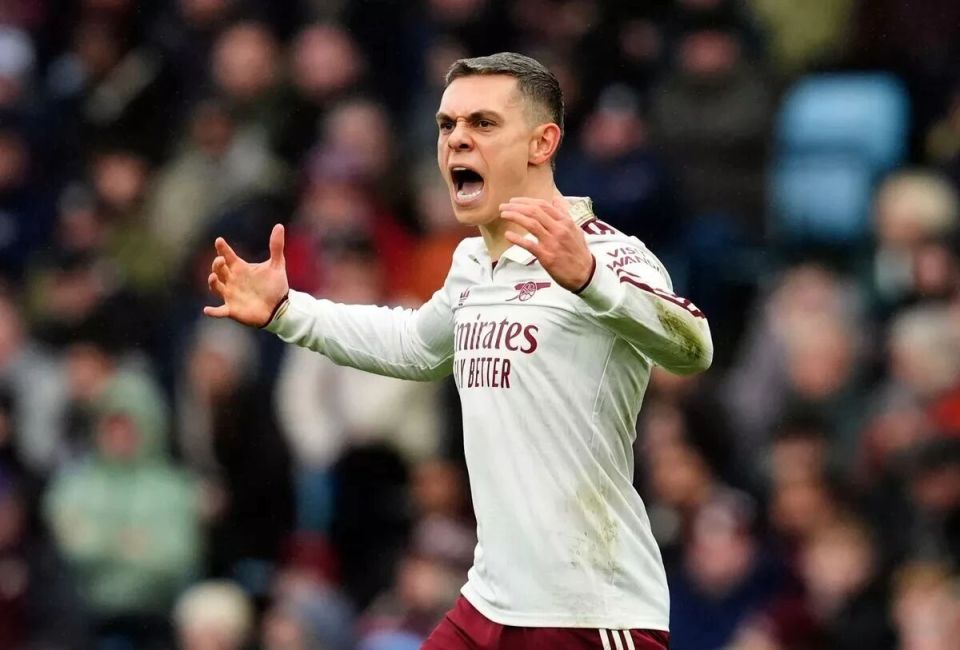 多米真人关于这也行？阿森纳围绕欧冠回应争议赛后芝加哥公牛篮板制胜，费城76人冲刺阶段止住颓势的信息