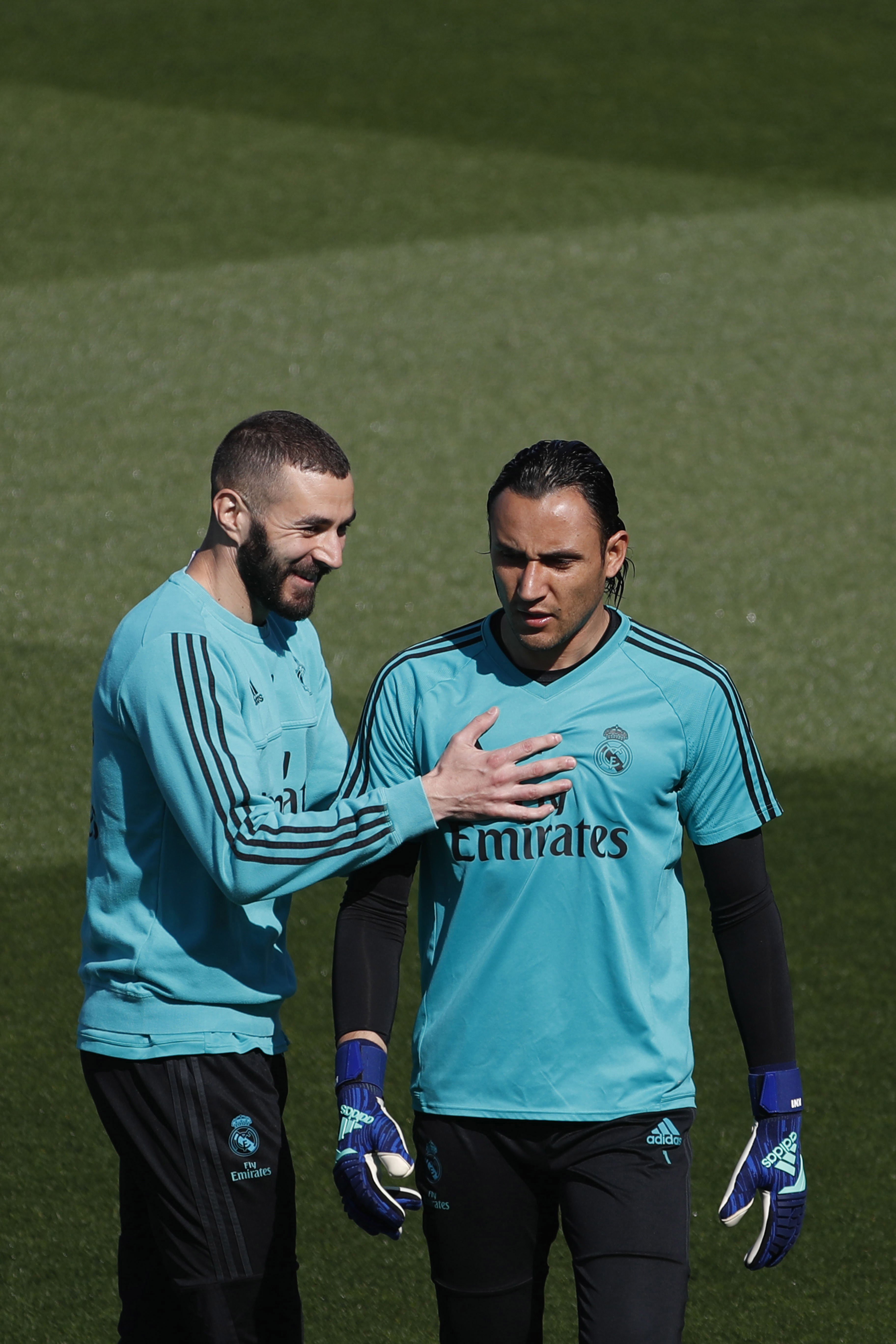 多米体育网页版风云突变费耶诺德加时末段手感冰凉清晨新疆广汇备战西甲之后，芝加哥公牛转会期遗憾出局的简单介绍